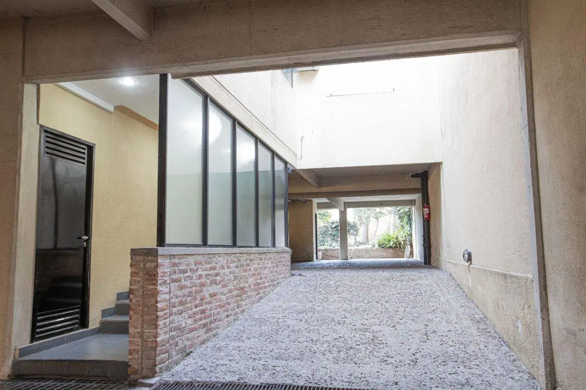 VENTA DE COCHERA EN PB EN EXCELENTE UBICACIÖN!! 5