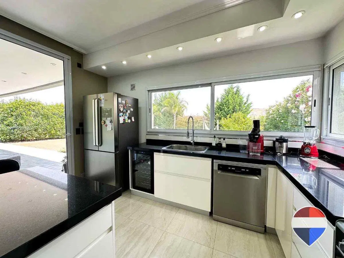 VENTA CASA 4 AMBIENTES HORIZONTES AL SUR CANNING 2