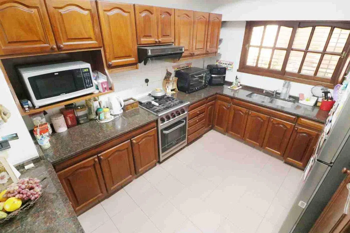 Venta casa Belgrano, casi Barrio chino 5