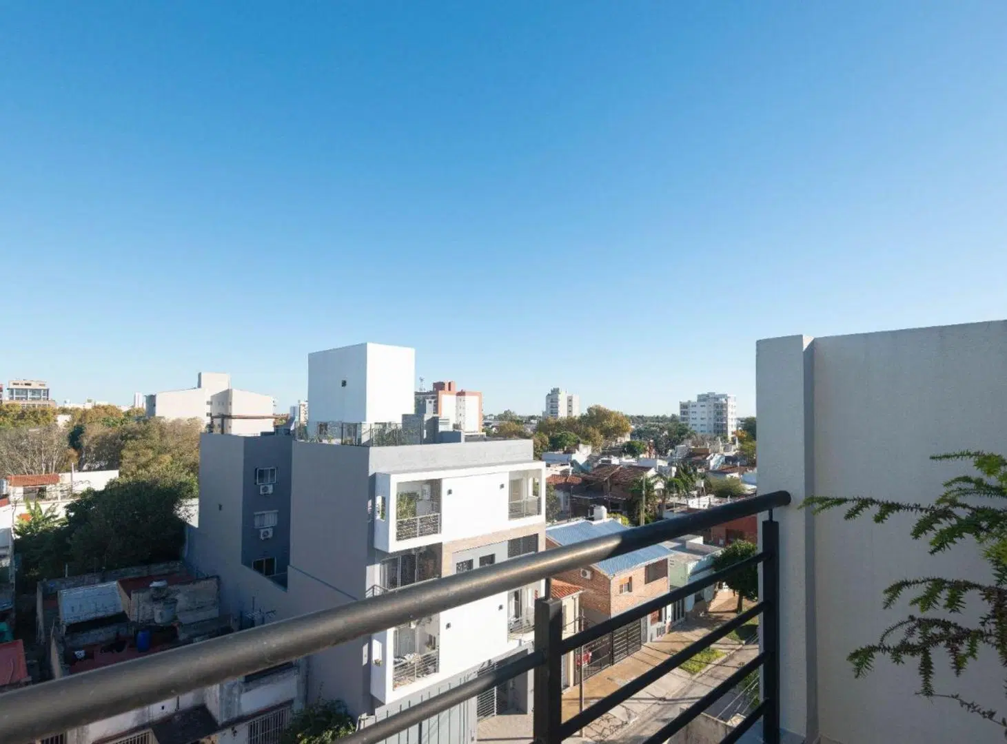 VENTA DEPARTAMENTO 2 AMBIENTES TERRAZA EN CASEROS 5