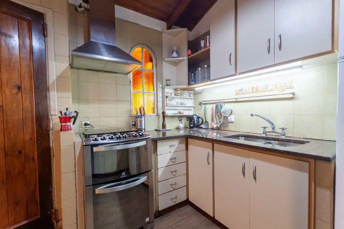 VENTA CASA 6 Amb PILETA QUINCHO GARAGE en PALOMAR 4