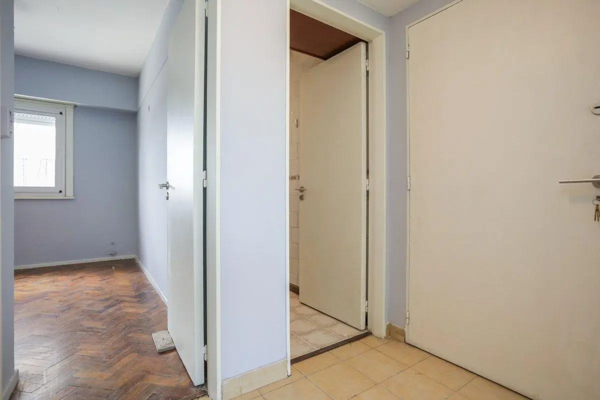 DEPARTAMENTO 3 AMBIENTES EN Floresta 3