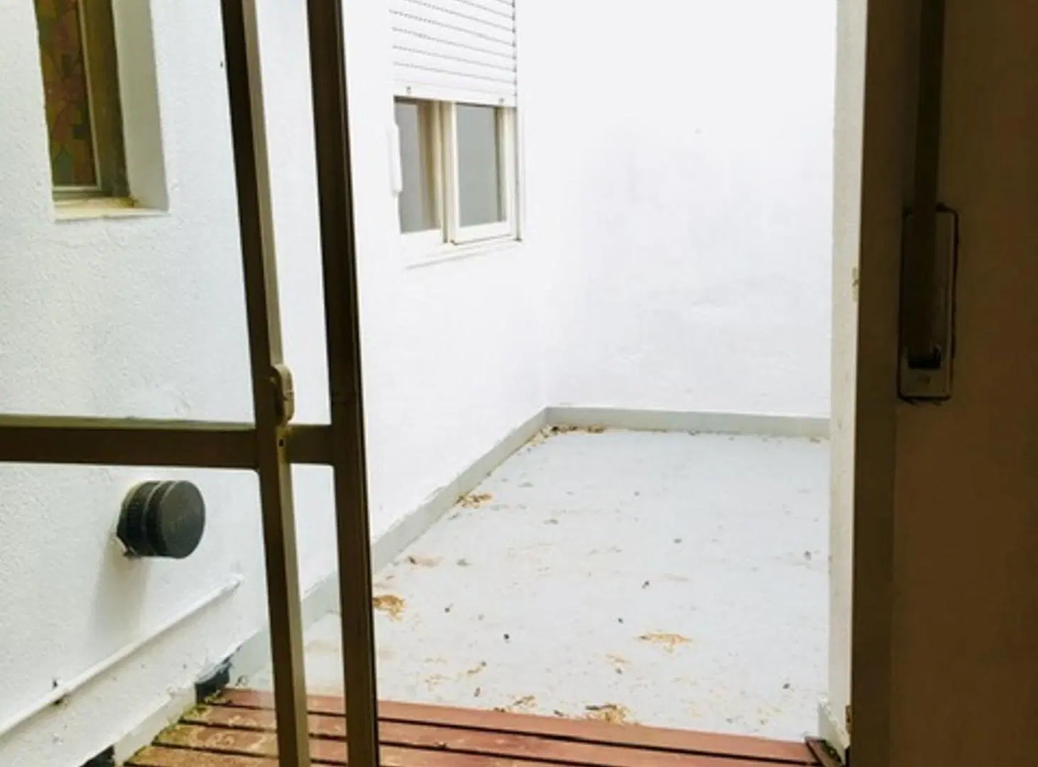Venta depto 2 amb c/ patio PB bajas exp Olivos 2