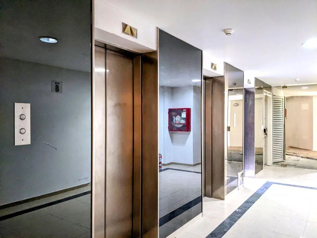 Alquiler Oficina Comercial Av.RoqueSaenzPeña 1149 4