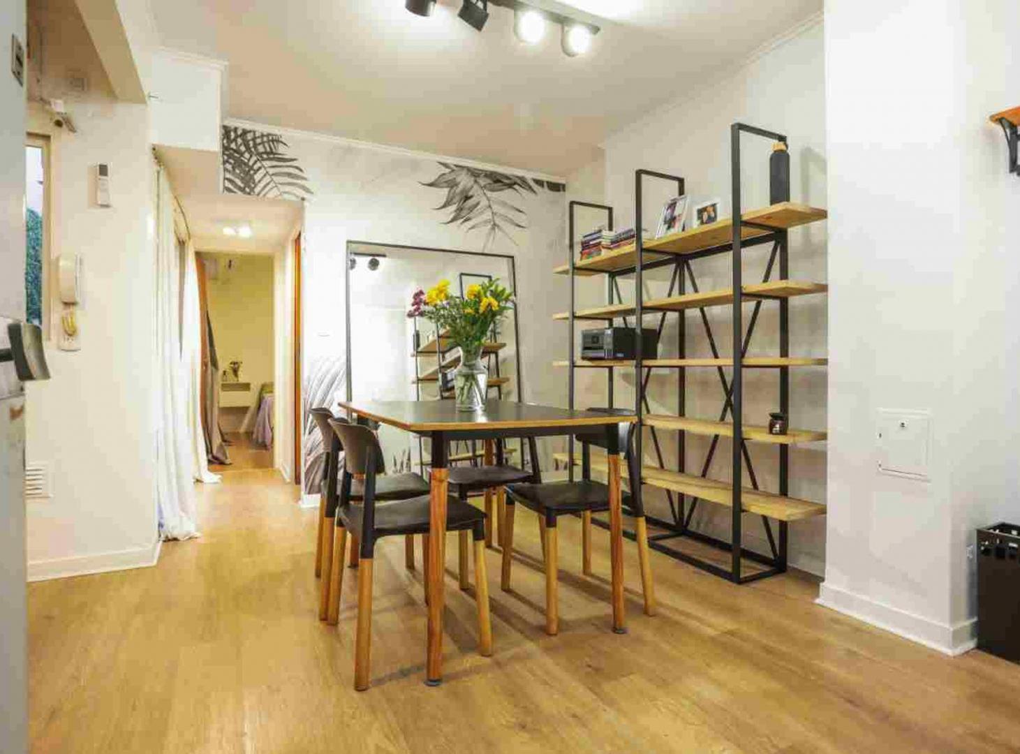 2 AMBIENTES EN BELGRANO CON PATIO