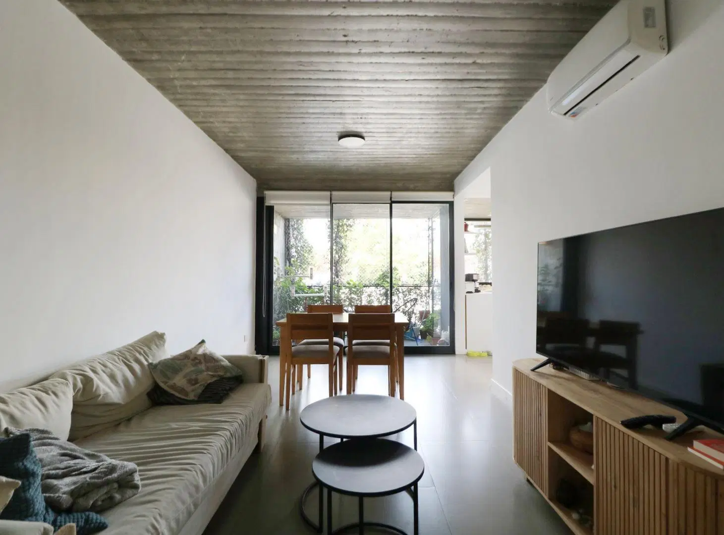 VENTA DEPARTAMENTO 4 AMB PISCINA BALCON CHACARITA 2