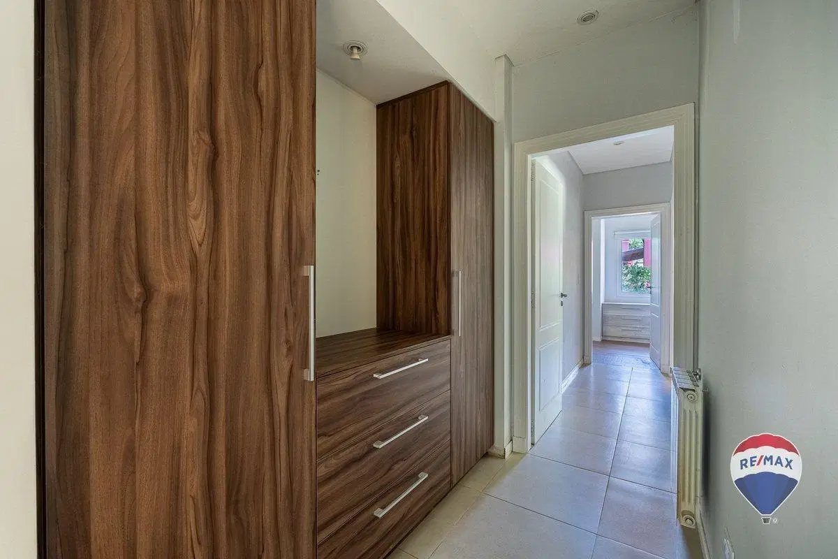 CASA 5 AMBIENTES VENTA LA CAÑADA OPEN DOORS LUJAN 3