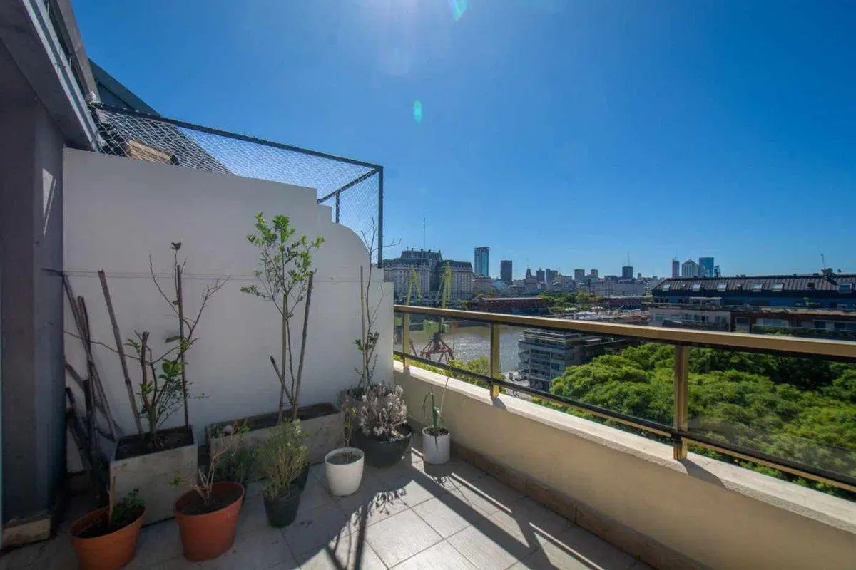 VENTA DEPTO 3 AMBIENTES PUERTO MADERO 2
