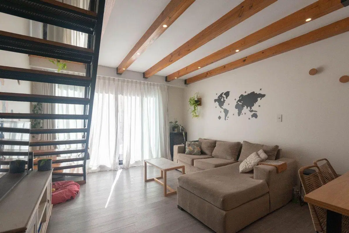 VENTA DEPARTAMENTO DUPLEX 3 AMBIENTES COLEGIALES 4