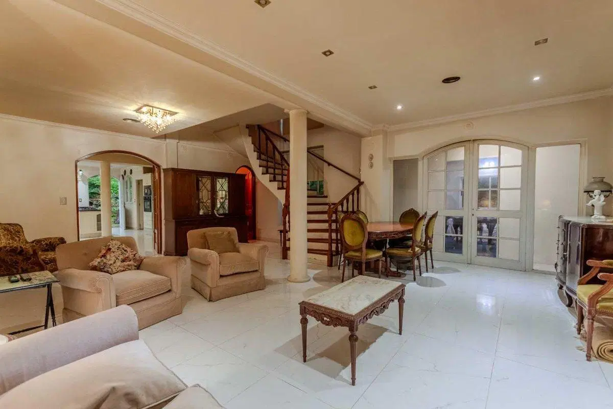 Venta Casa 5 Ambientes en "PARQUE LELOIR" 5