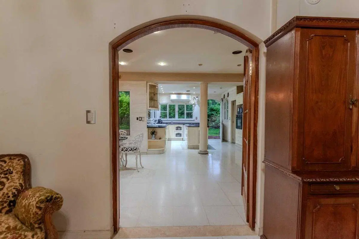 Venta Casa 5 Ambientes en "PARQUE LELOIR" 3