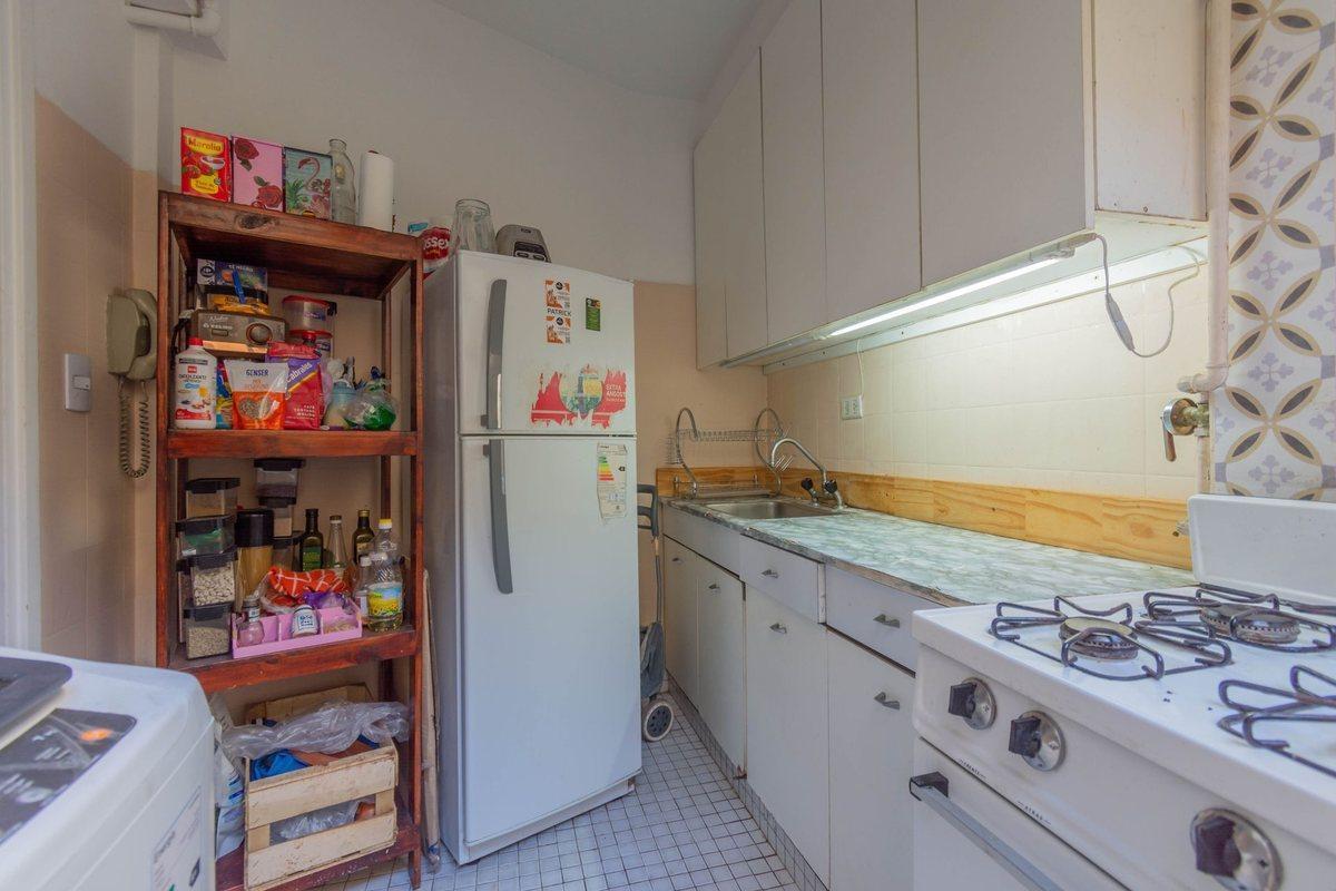 Foto de VENTA DEPTO 2 AMBIENTES CON 2 PATIOS MONSERRAT, imagen 5