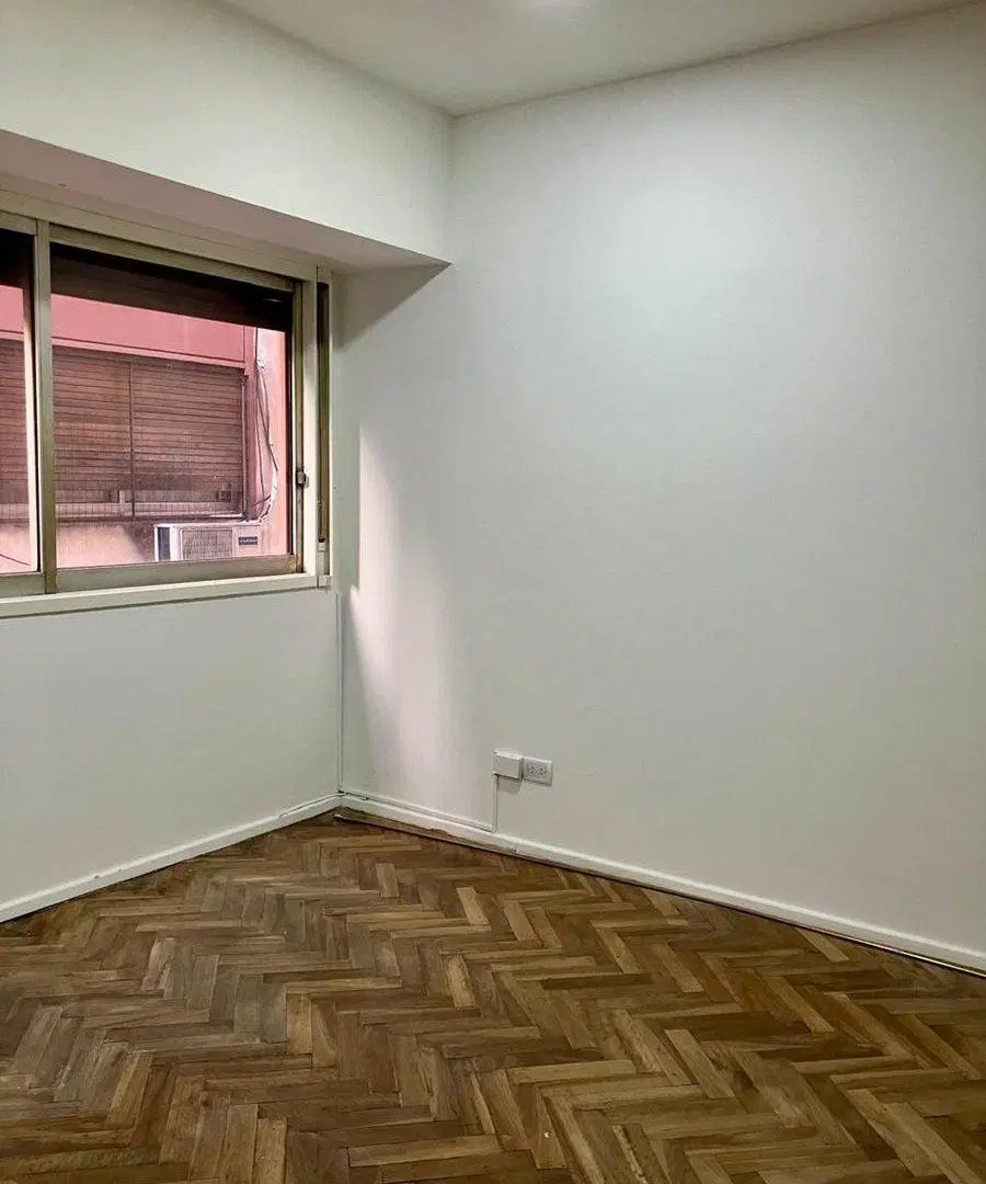 Alquiler ideal consultorio/oficina Zona Facult 4