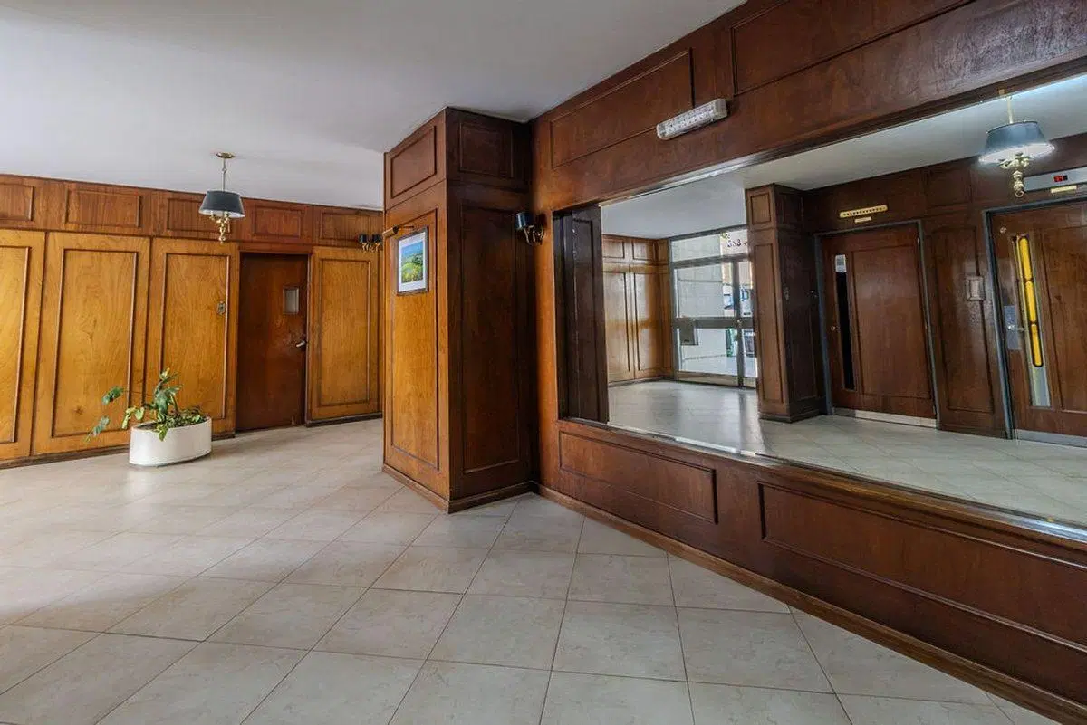 Departamento de 3 ambientes con Balcón -Caballito- 5