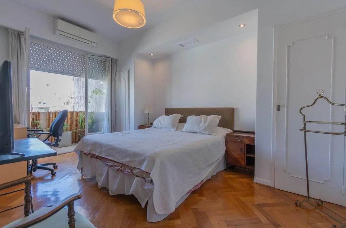 VENTA DEPARTAMENTO 4 AMB RECOLETA CON DEPENDENCIA 5