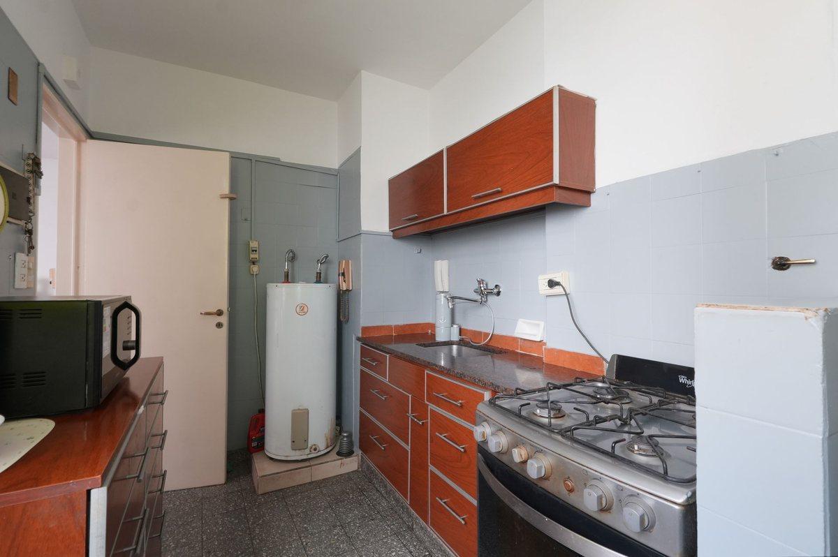 Venta departamento 4 ambientes en Caballito