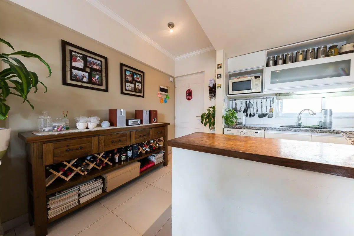 VENTA DEPARTAMENTO 3 AMBIENTES CON TERRAZA FLORIDA 2