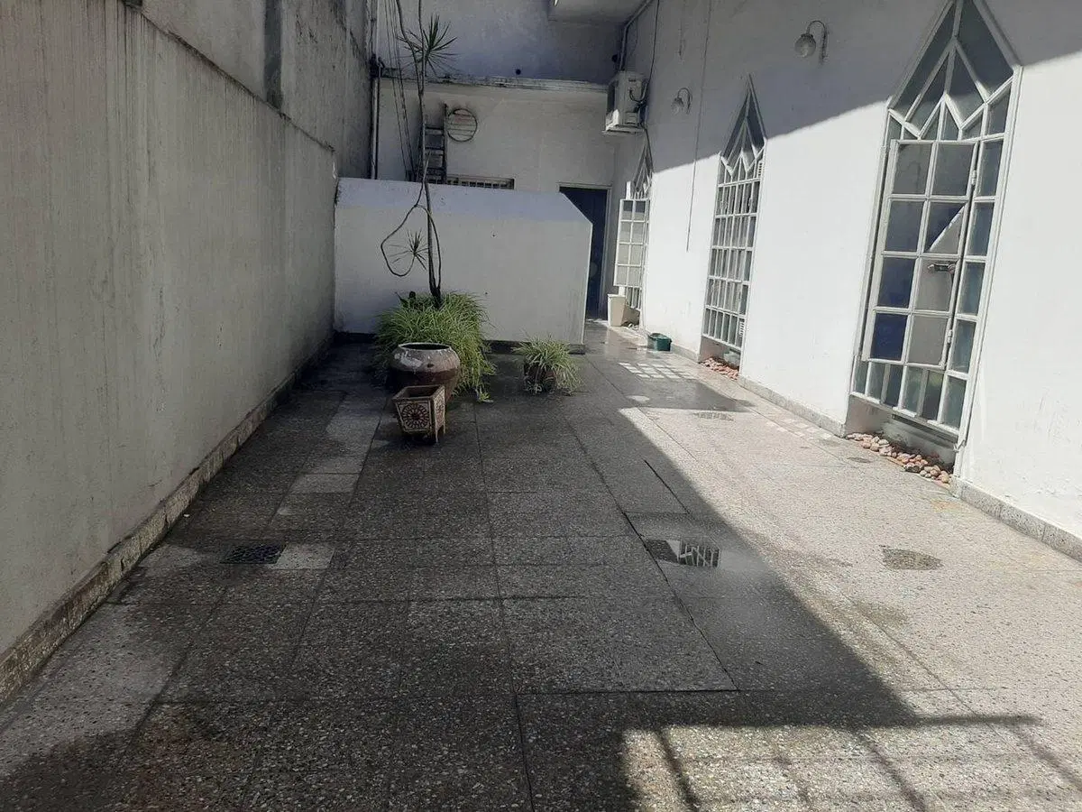 Venta ph muy amplio con gran terraza oportunidad 2