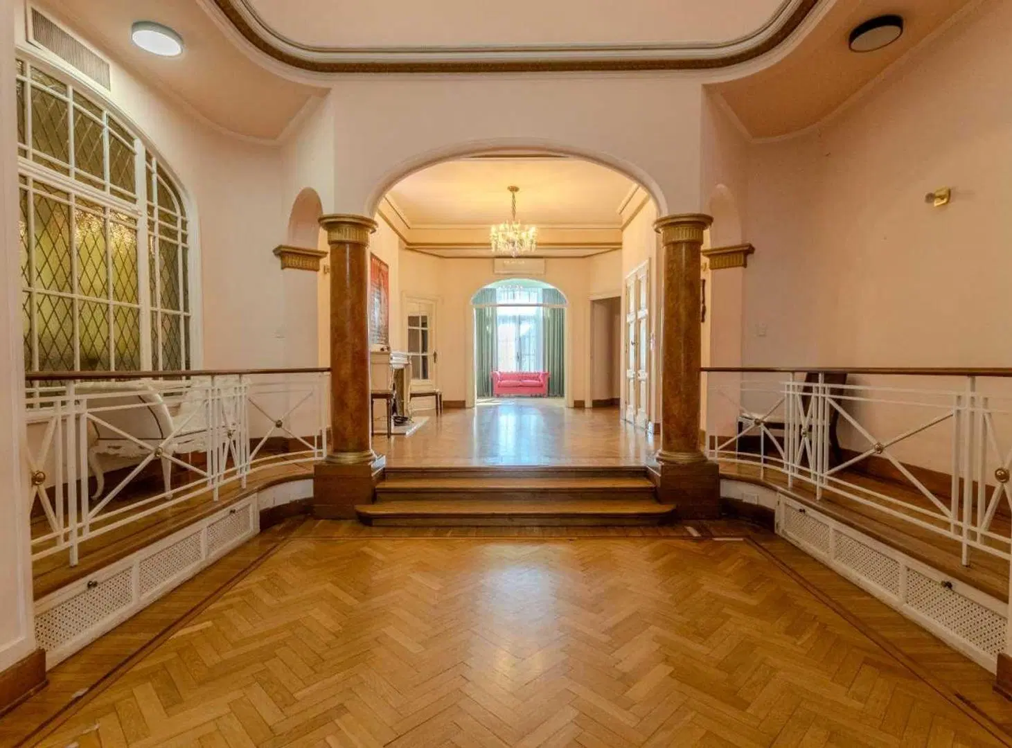 VENTA Depto. 12 Amb. C/ PISCINA PRIVADA "RETIRO" 2