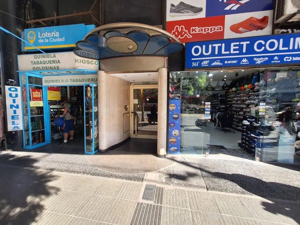 OFICINA 2 AMB DUPLEX A MTS SUBTE 2