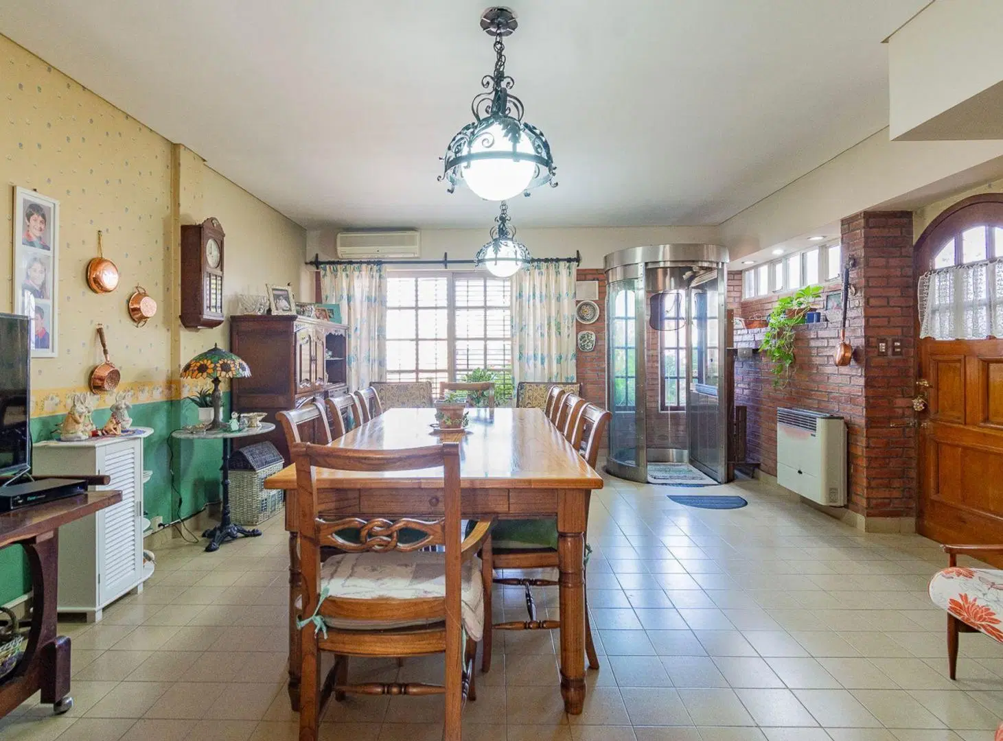 Venta Casa 7 amb con Pileta en Villa Ballester 8