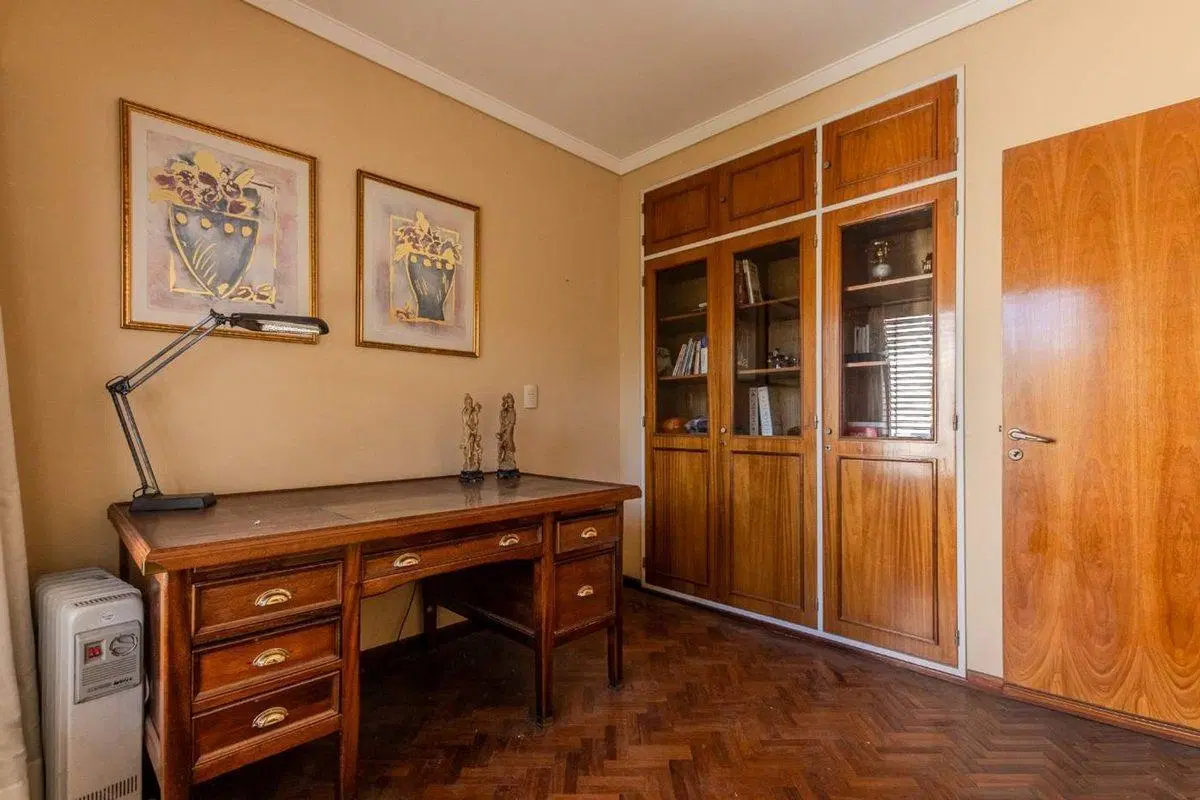 VENTA CHALET 6 AMB C/QUINCHO GARAGE en HAEDO NORTE 2