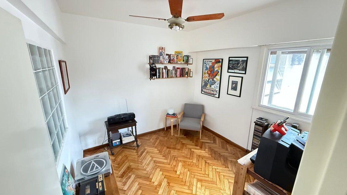 Foto de VENTA DEPARTAMENTO 2 AMBIENTES. PARQUE CHACABUCO, imagen 3