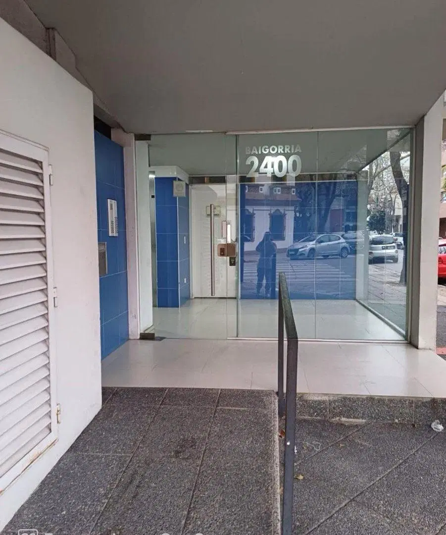 VENTA DE COCHERA FIJA  VILLA DEL PARQUE 4