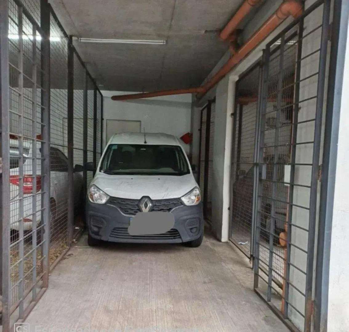 VENTA DE COCHERA FIJA  VILLA DEL PARQUE 2