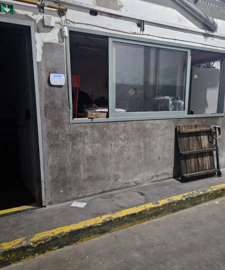 VENTA GALPON CON TERRENO PROPIO 5