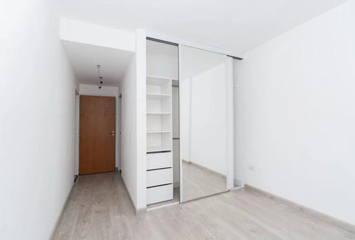 VENTA 2 AMBIENTES LUMINOSO 9 PISO EN VILLA CRESPO 4