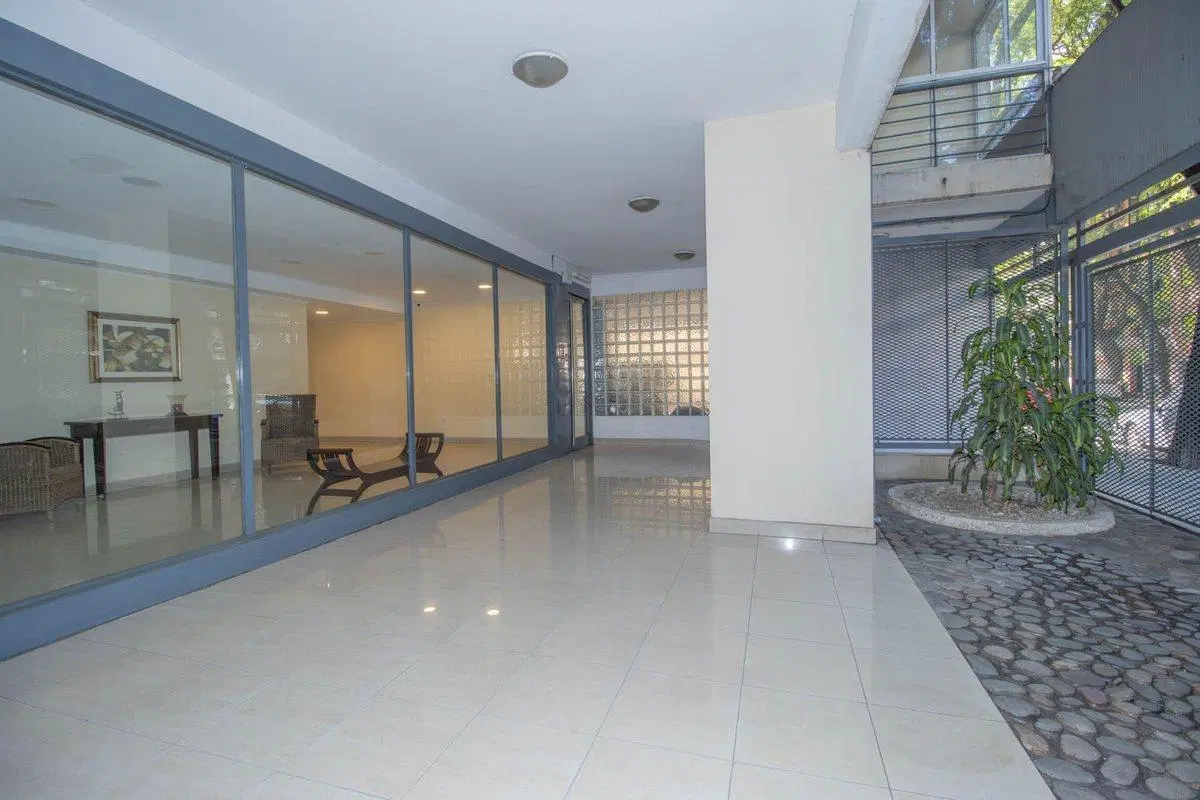 VENTA DEPARTAMENTO 4 AMBIENTES C/COCHERA CABA 2