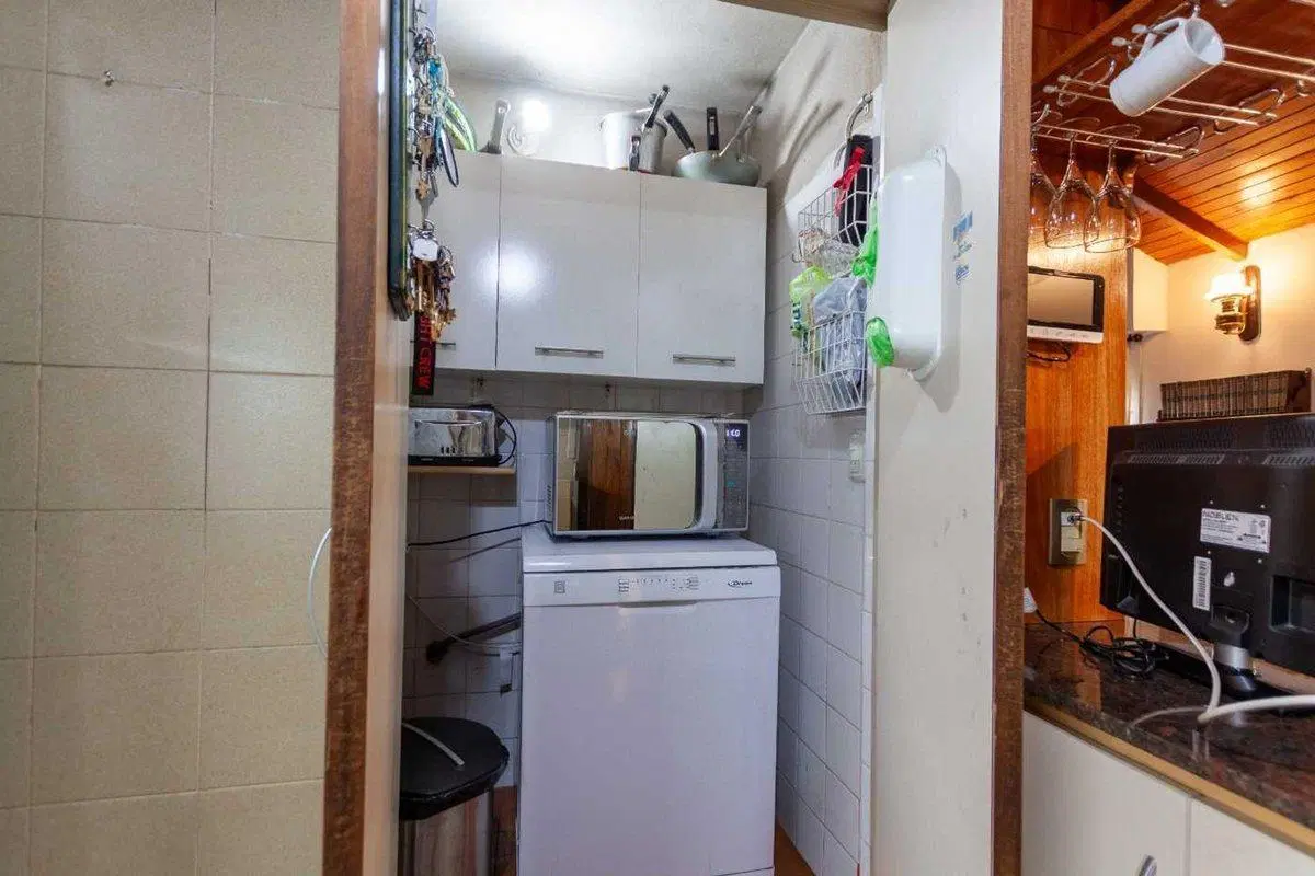 VENTA Casa 6 Amb. Con Piscina y Quincho en PALOMAR 5