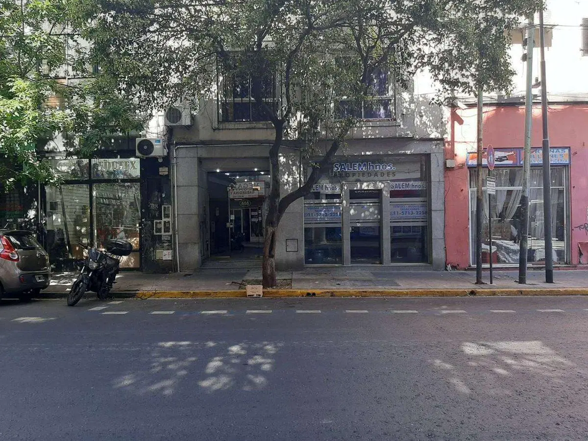 Alquiler monoambiente al frente zona facultades 5