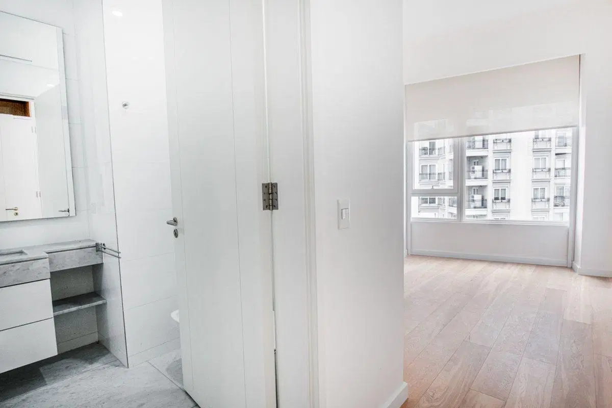 VENTA 3 AMB + Dep. C/ COCHERA en "ALVEAR TOWER" 2