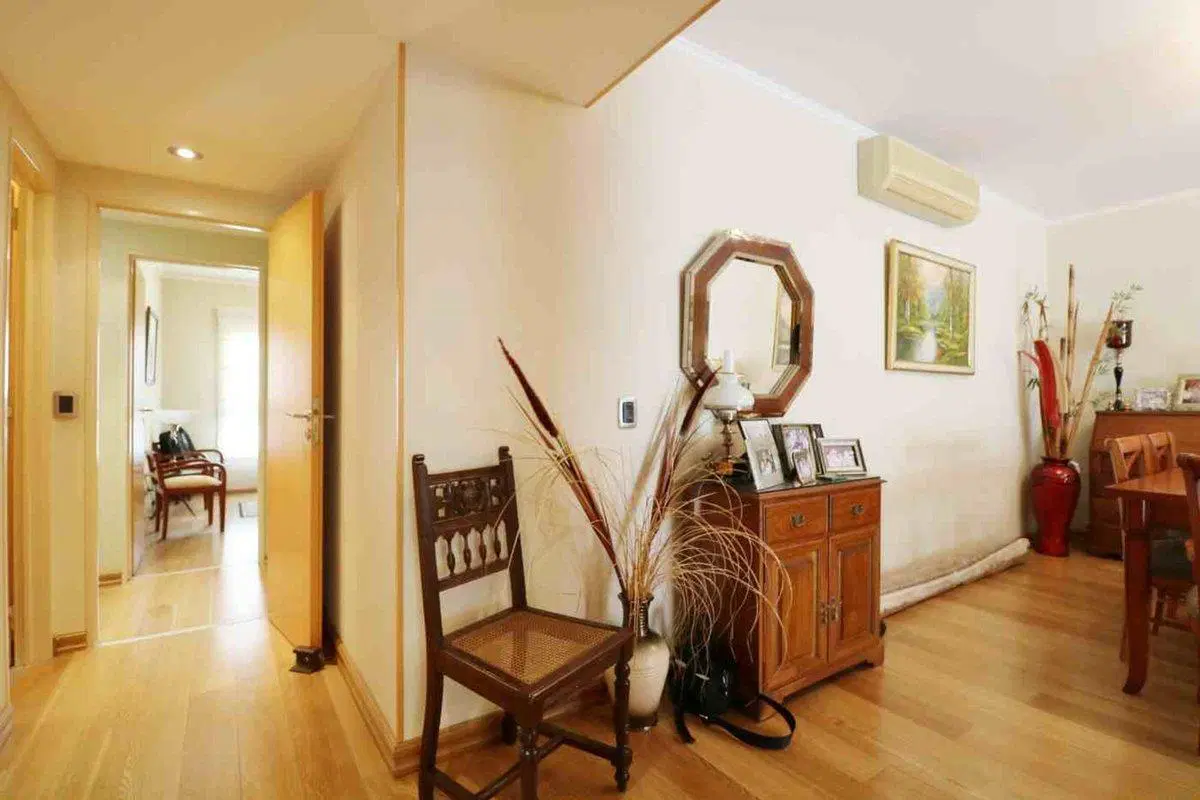 VENTA 4 AMB. CATEGORIA EN P.MADERO CON COCHERA 2