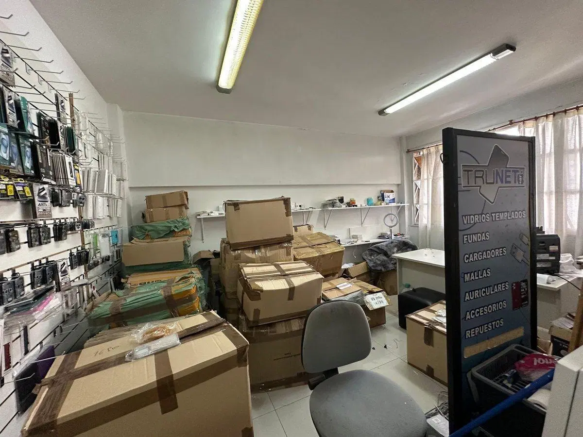 VENTA OFICINA MICROCENTRO 5