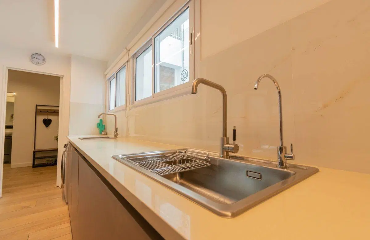 VENTA DEPARTAMENTO 3 AMB CON DEPENDENCIA RECOLETA 8