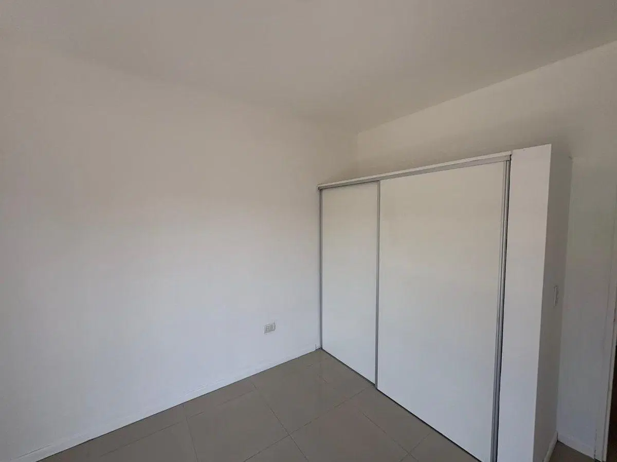 DEPARTAMENTO 2 AMBIENTES VILLA MORRA PILAR 3