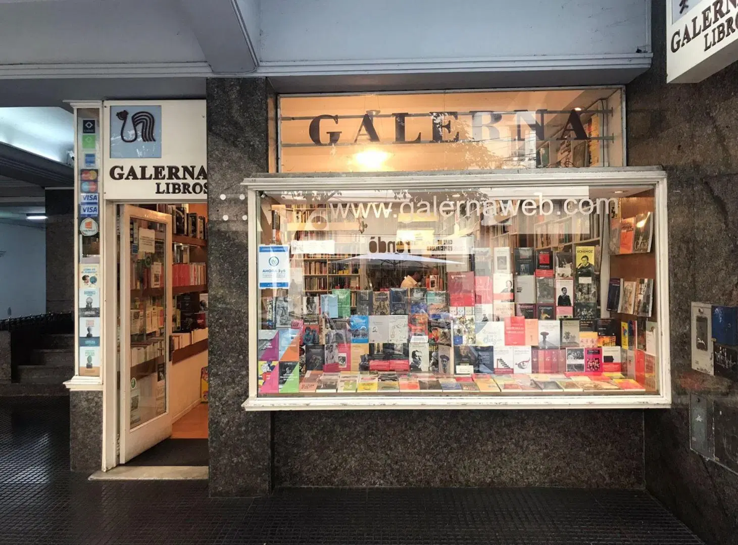 Venta Local Barrio Norte a mts Av. Sta Fe D/vidrie 3