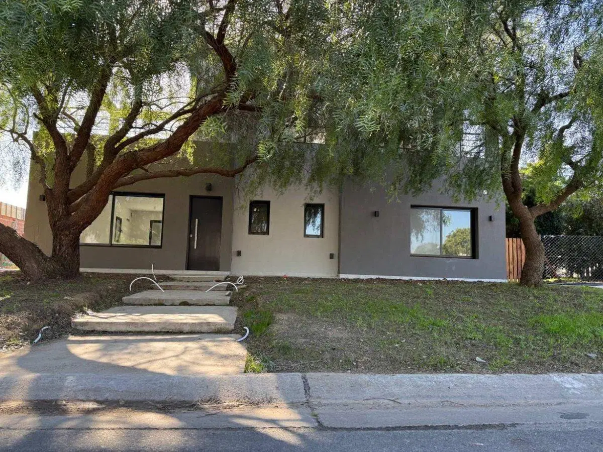 Venta casa Barrio San Sebastian , Area 12 2