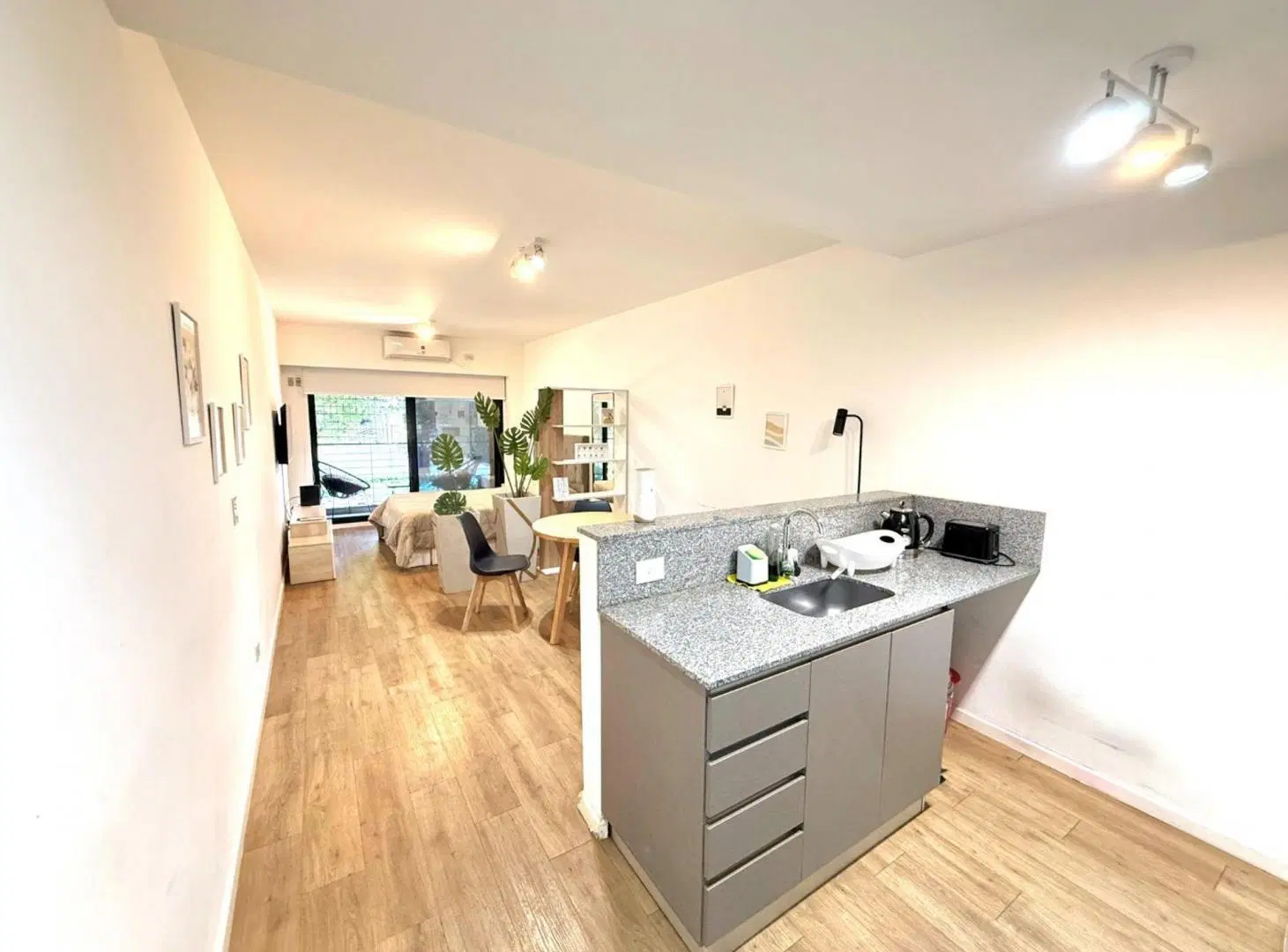 Monoambiente amoblado balcon FULL AMENITIES PRIMA 3