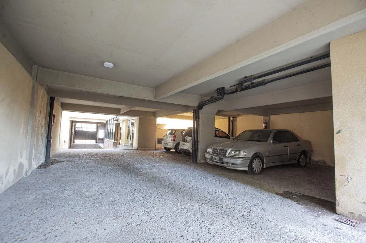 VENTA DE COCHERA EN PB EN EXCELENTE UBICACIÖN!! 5