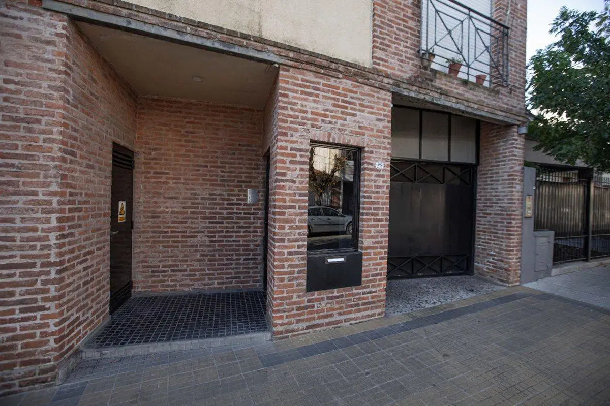 VENTA DE COCHERA EN PB EN EXCELENTE UBICACIÖN!! 4