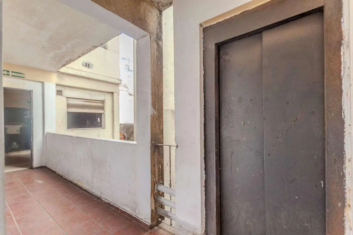 VENTA EDIFICIO A REFACCIONAR en corazón de ALMAGRO 8