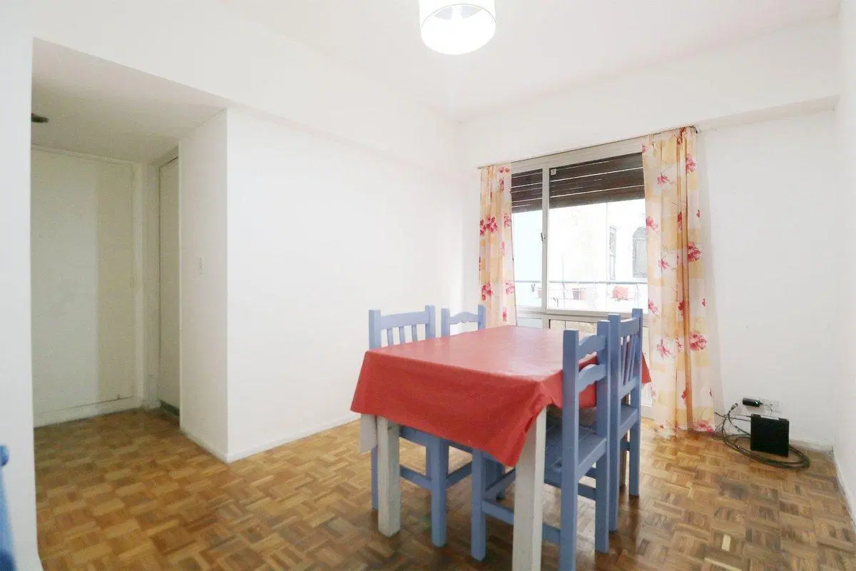 Venta Departamento 2 ambientes Microcentro 4