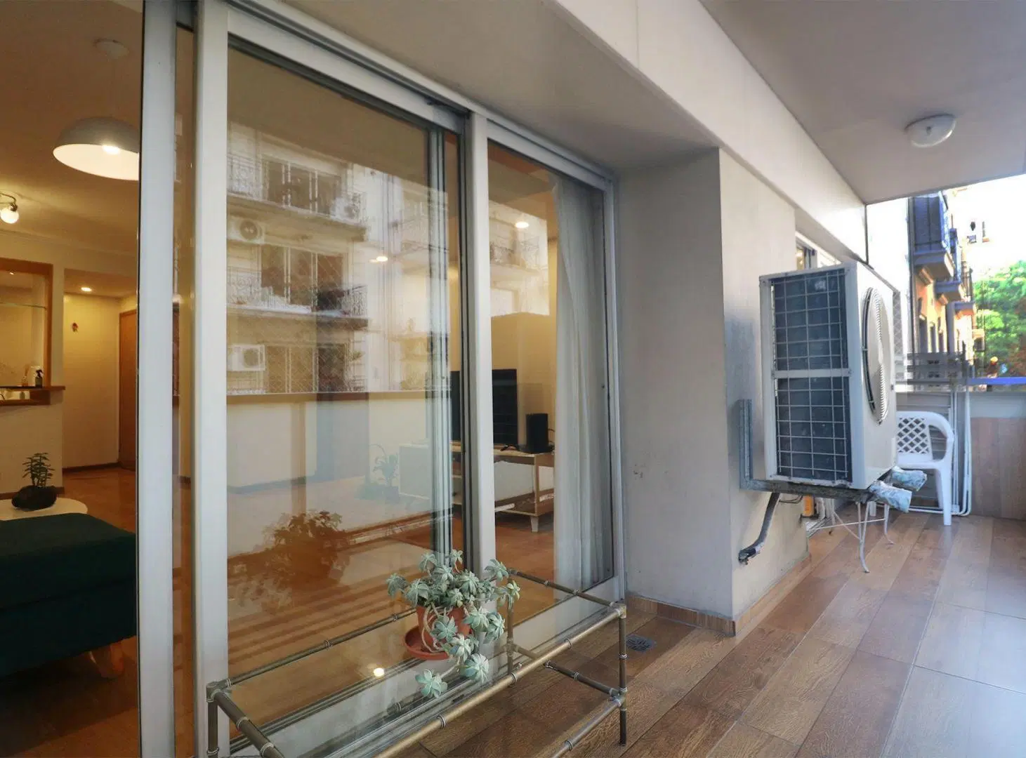 VENTA PISO 3 AMBIENTES CON BALCÓN EN RECOLETA 2