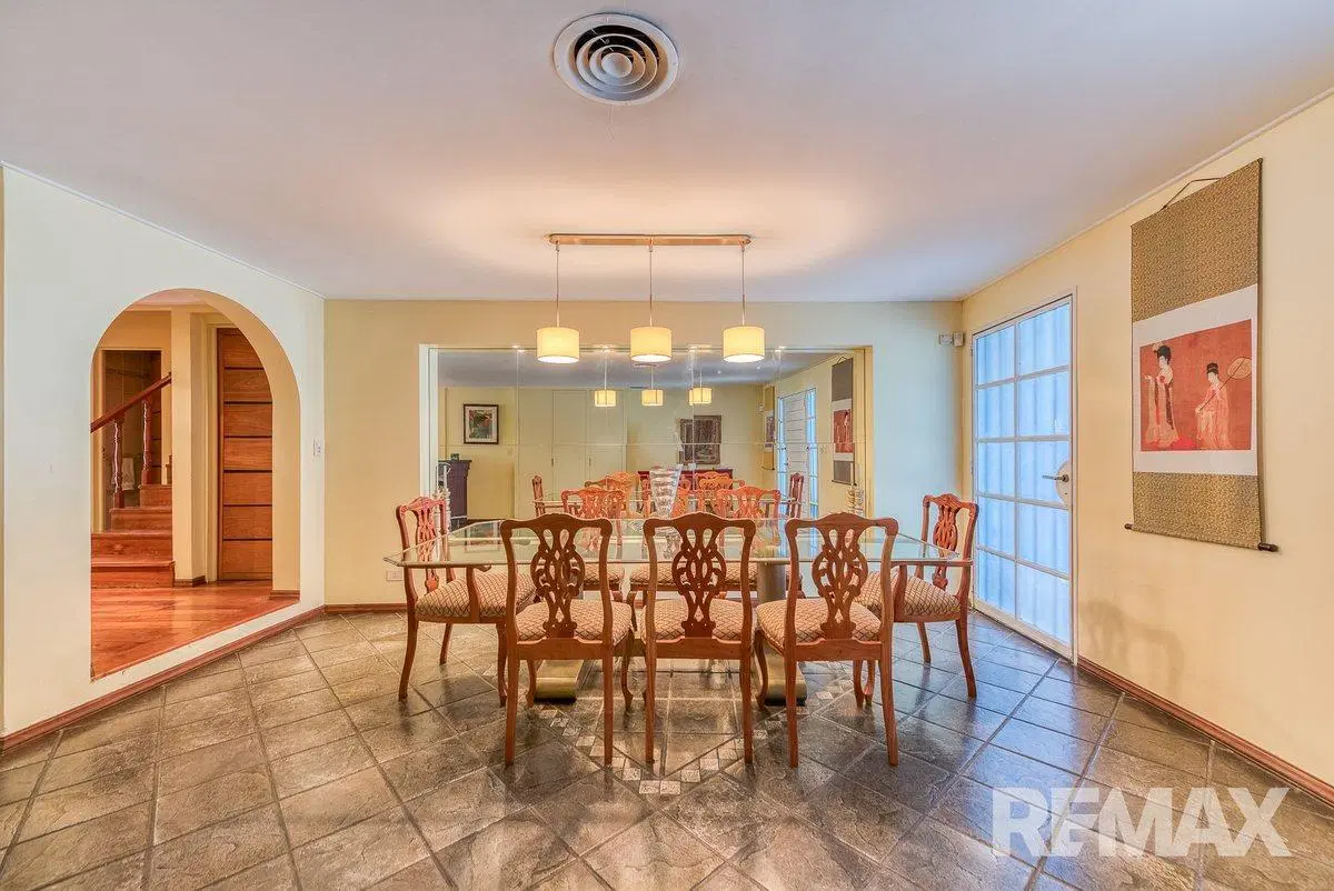 IMPECABLE CASA 6 AMB B° RIVER +JARDIN + PILETA 5