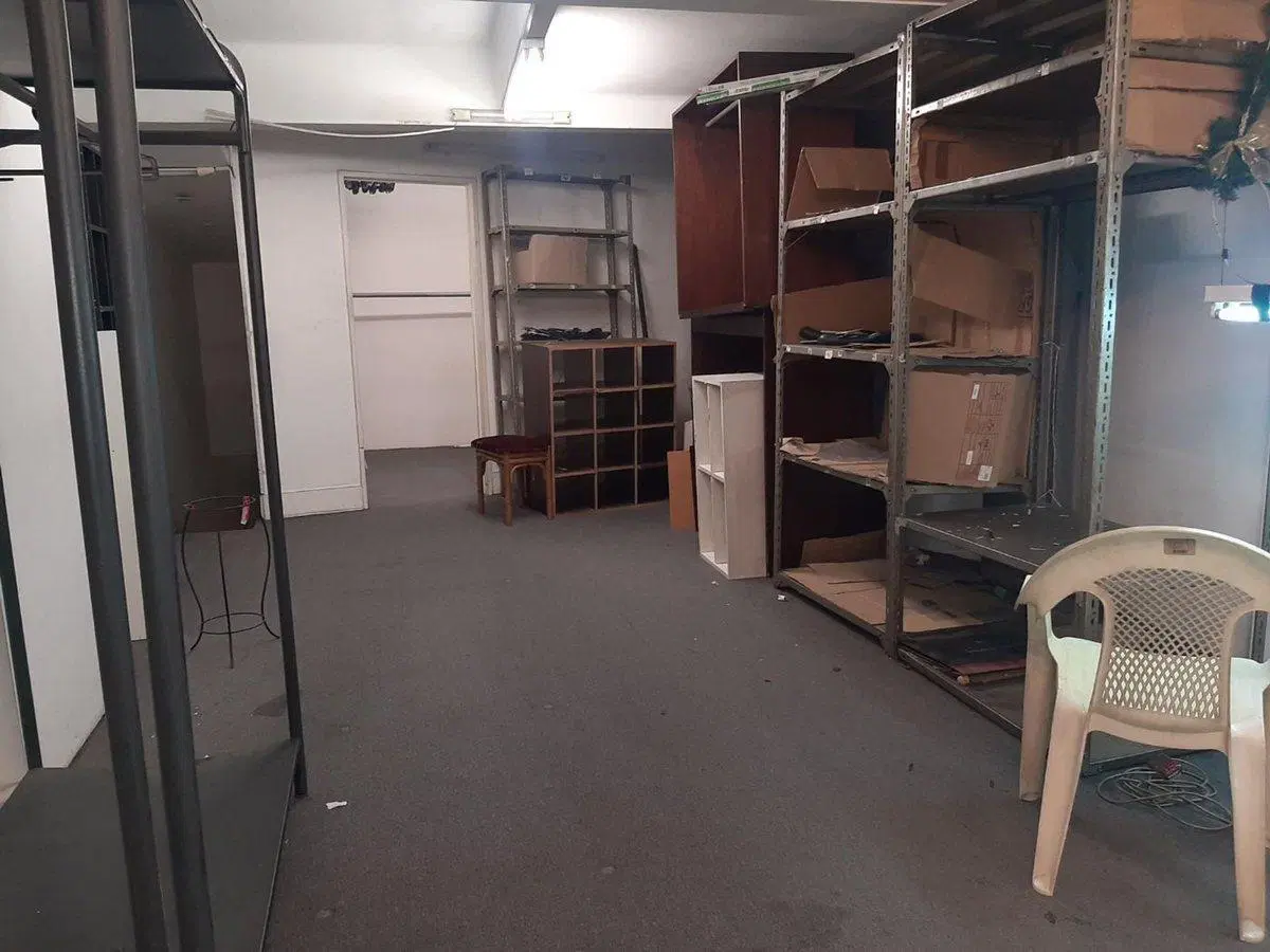 Local comercial en excelente zona 2