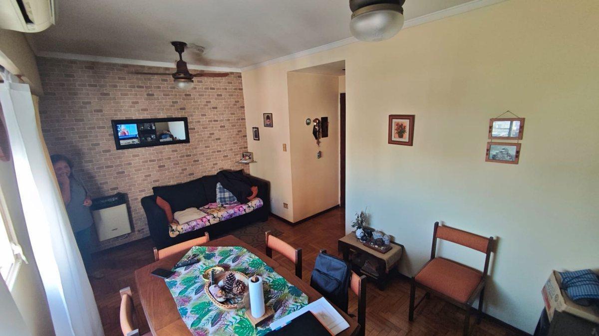 Foto de departamento dos ambientes excelente ubicacion, imagen 1